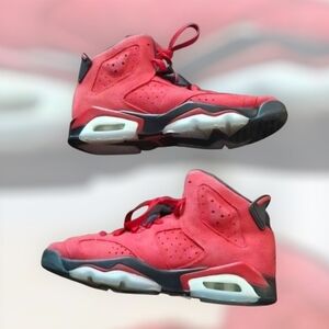 Jordan 6 Toro Bravo